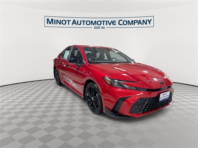 2026 Toyota Camry SE photo 2