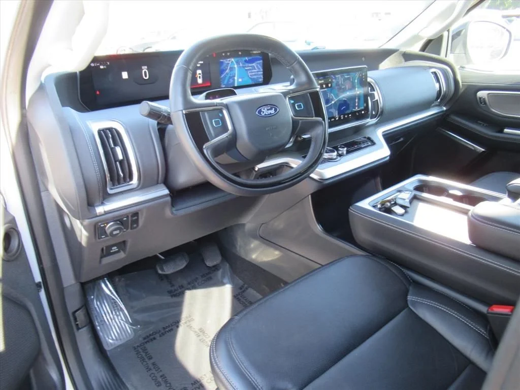 Used 2025 Silver Ford Platinum image 15
