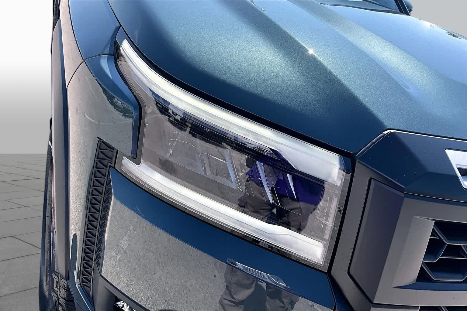 New 2027 Alpine Metallic Nissan PRO-X image 13