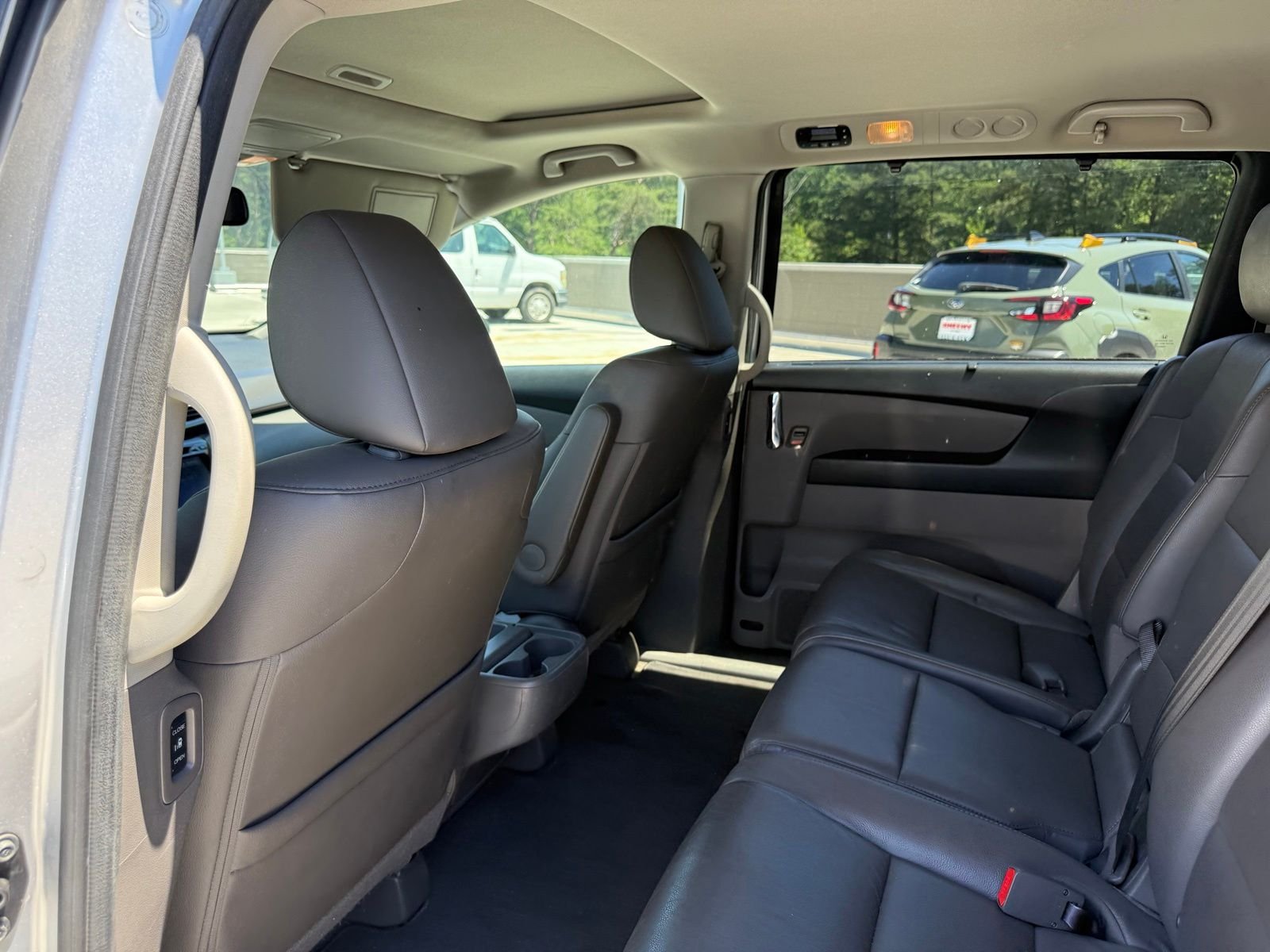 Used 2015  Honda EX-L image 6