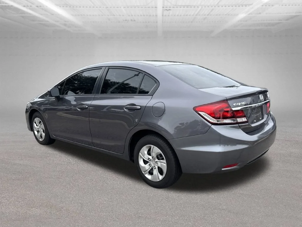 Used 2015 Gray Honda LX image 4