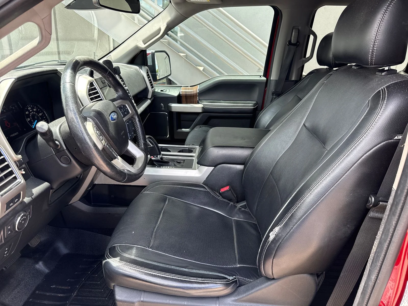 Used 2016 Red Ford Lariat image 11
