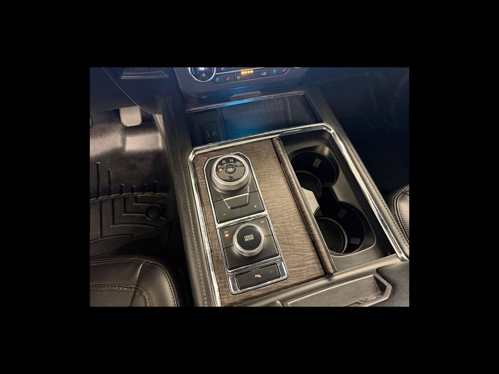 Used 2021 Silver Ford Limited image 24