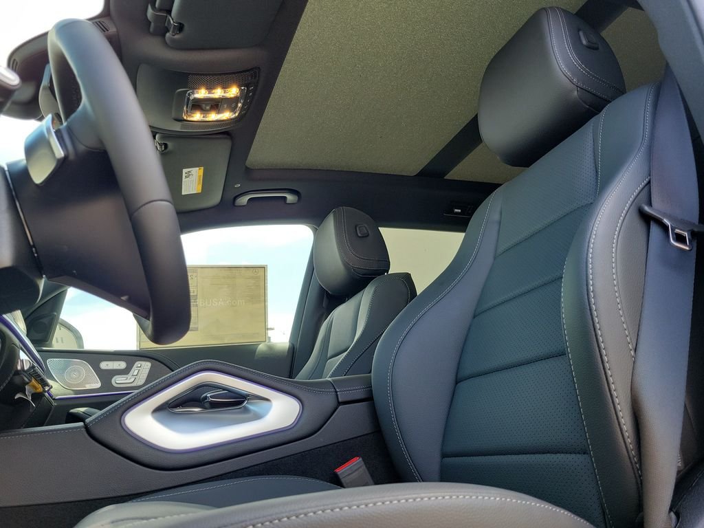 New 2026 MANUFAKTUR Alpine Grey Mercedes-Benz GLS 450 image 23