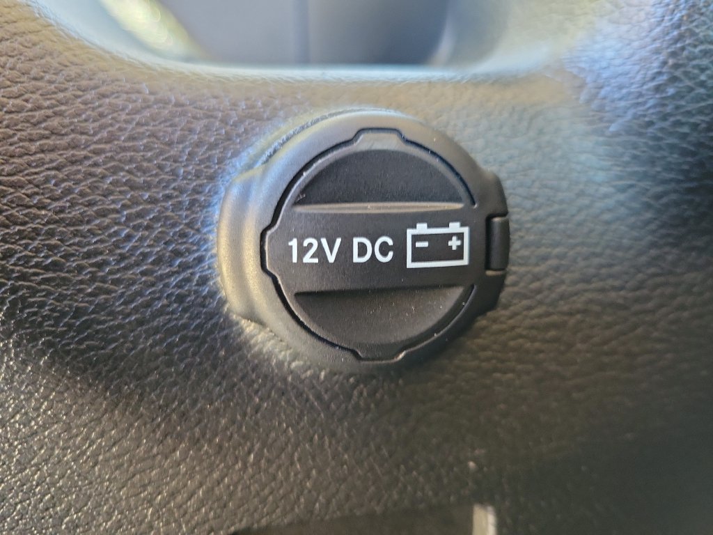 Used 2020 Gray Jeep North Edition 4x4 image 7