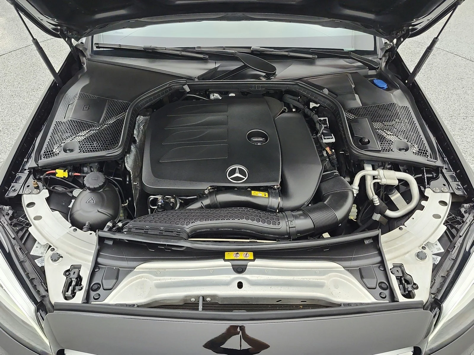 Used 2019 Black Mercedes-Benz C 300 Sedan image 16