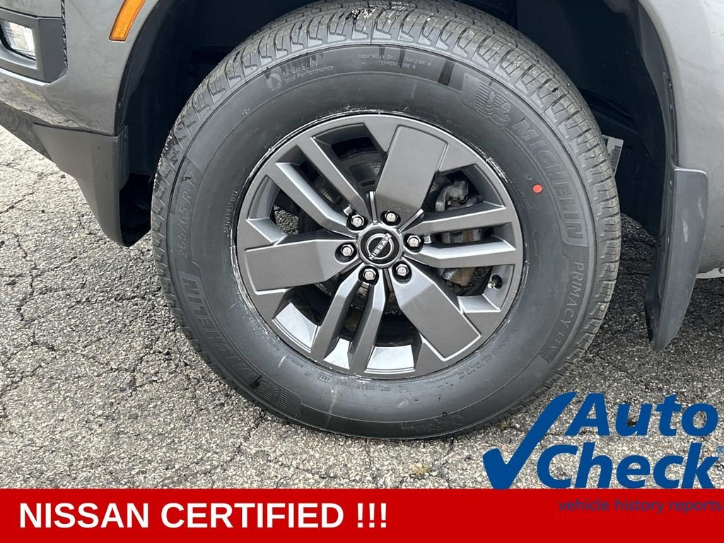 Used 2025 Gray Nissan SV image 9