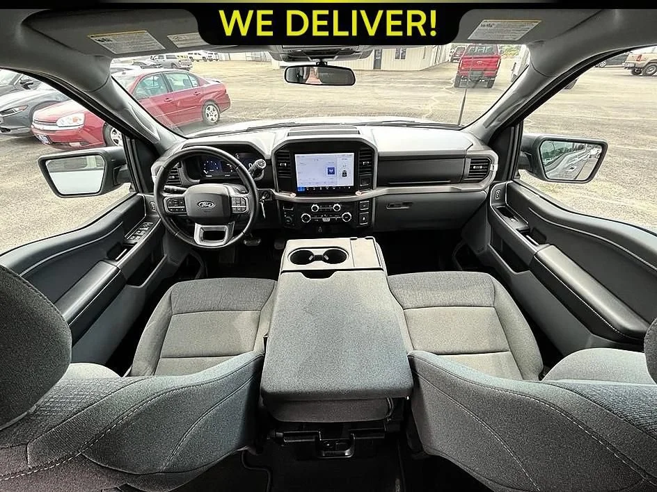 Used 2025 Silver Ford XLT image 13