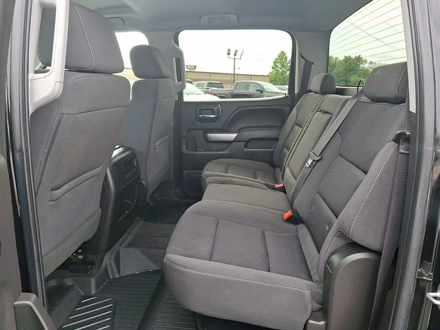 Used 2018 Black Chevrolet LT image 10