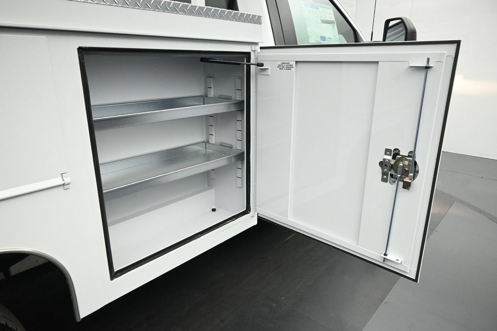 2026 Ford F-350 Super Duty Chassis Cab XL - Photo 22