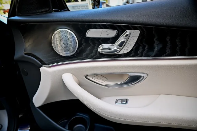 Used 2023 BLUE Mercedes-Benz E 350 image 27