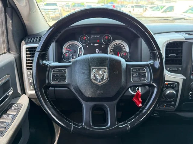 Used 2019 White Ram Warlock image 10