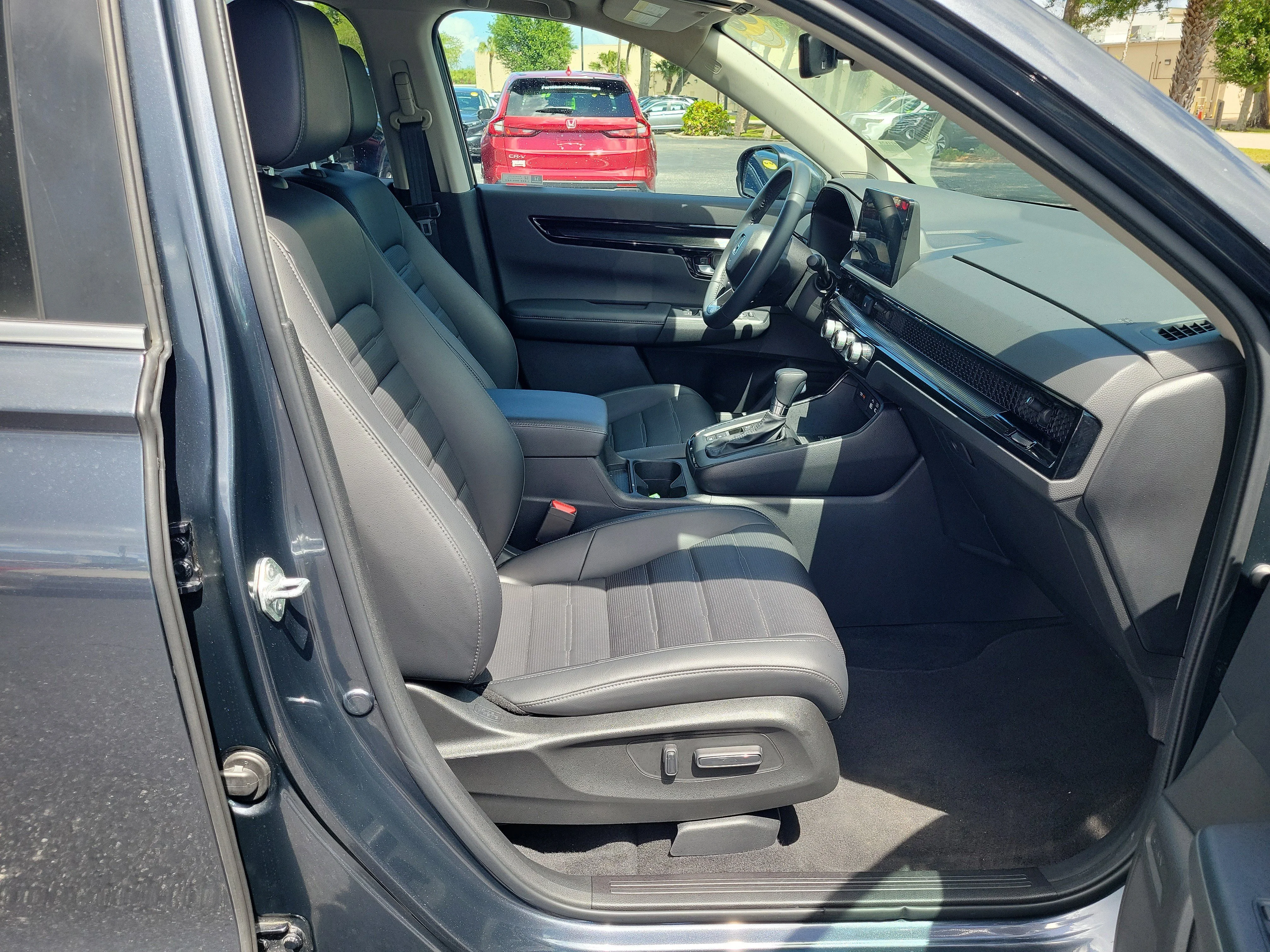 2023 Honda CR-V EX-L - Photo 8