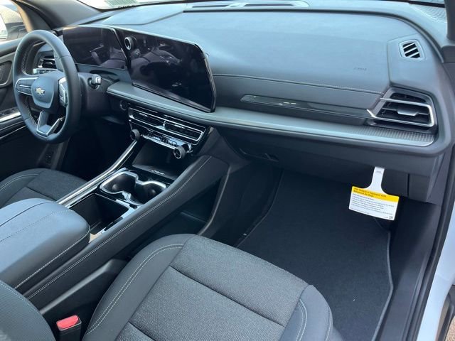 2025 Chevrolet Traverse LT - Photo 17