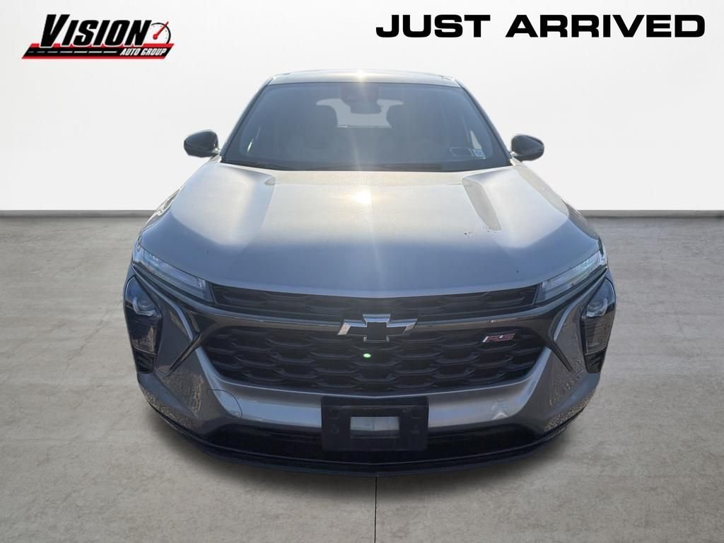 Used 2024 Gray Chevrolet 1RS image 2