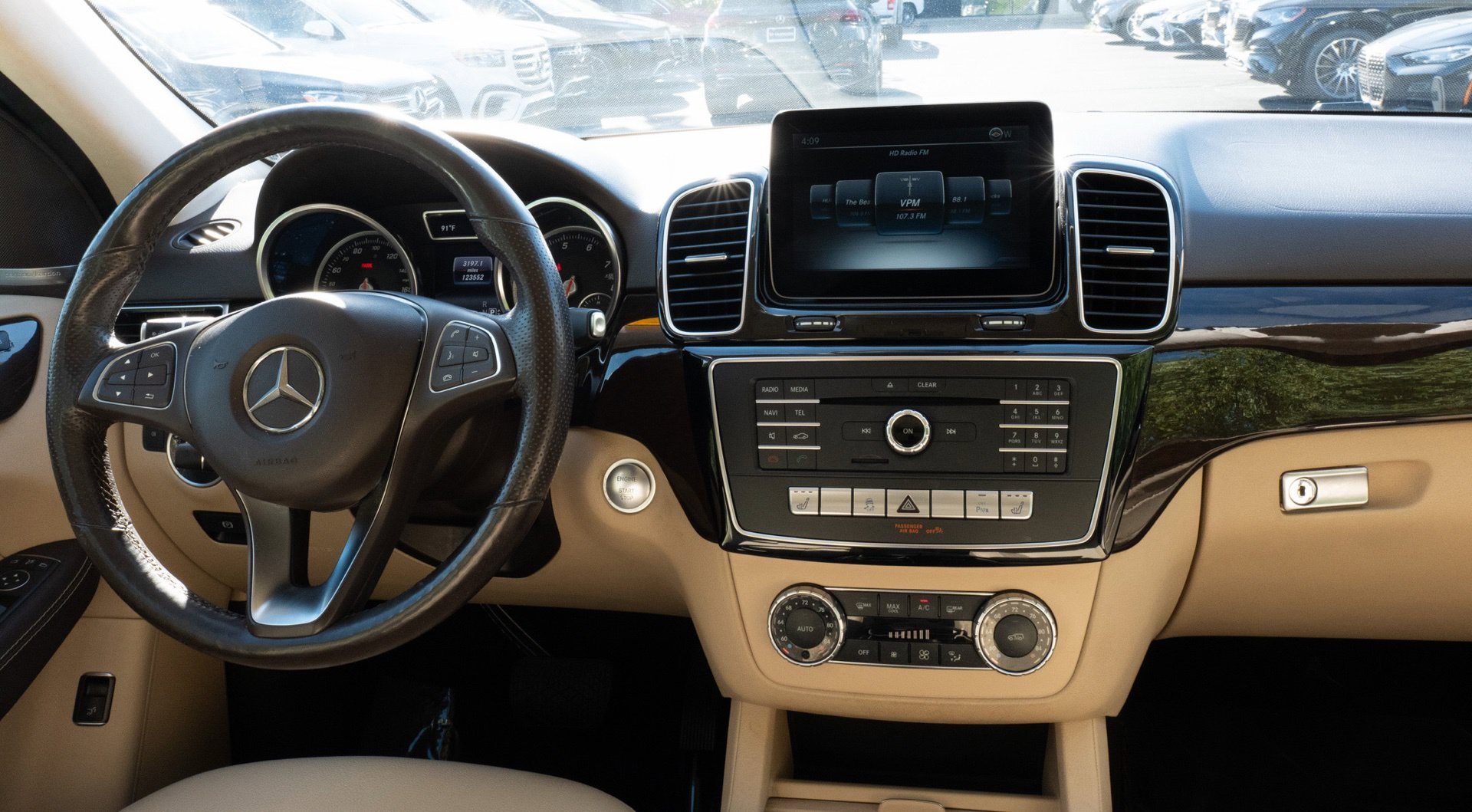 Used 2017 Black Mercedes-Benz GLE 350 image 14