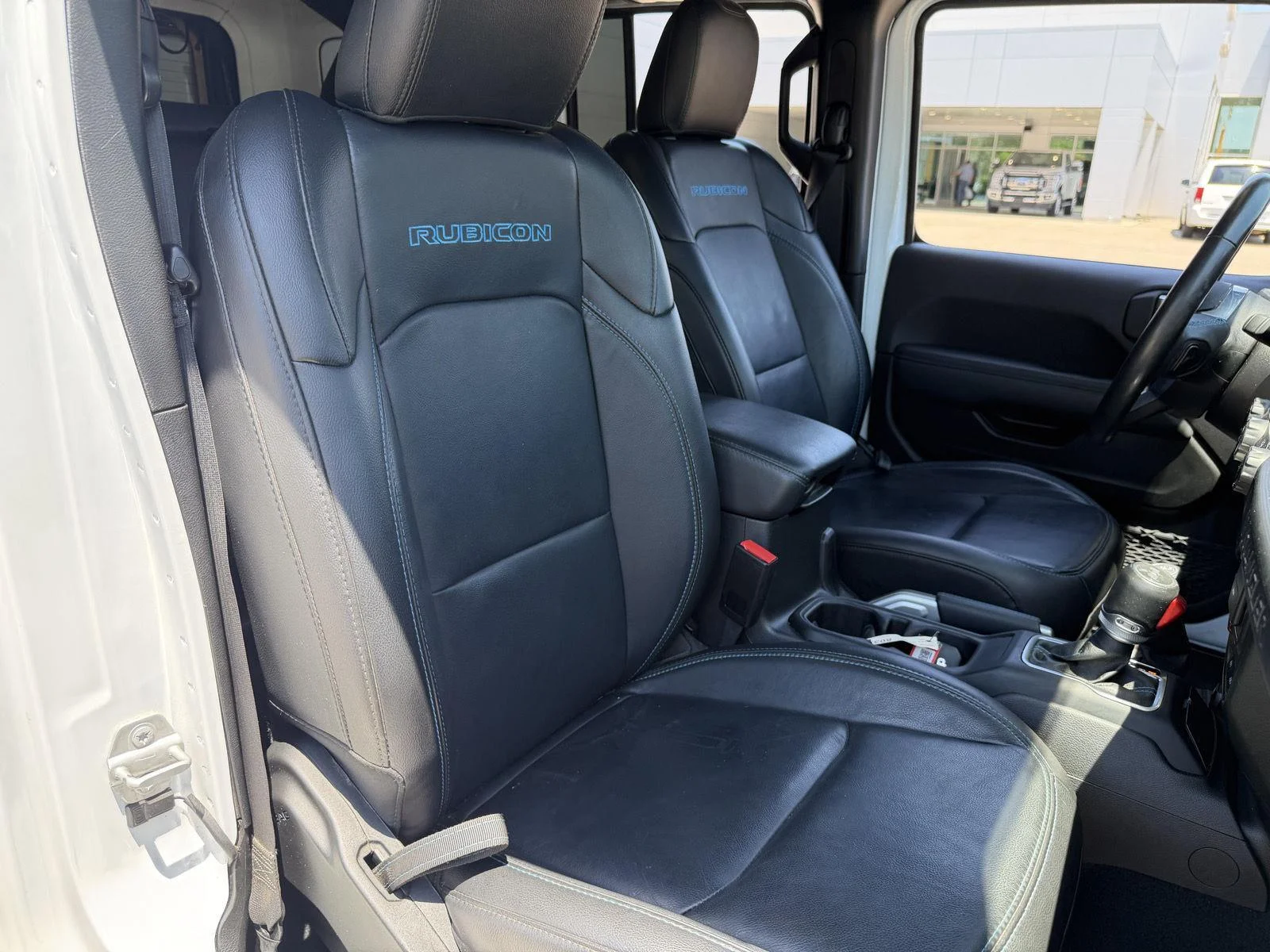 Used 2023 Bright White Jeep Rubicon image 21