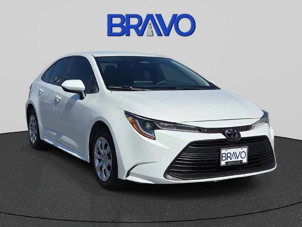 Used 2023 White Toyota LE image 6