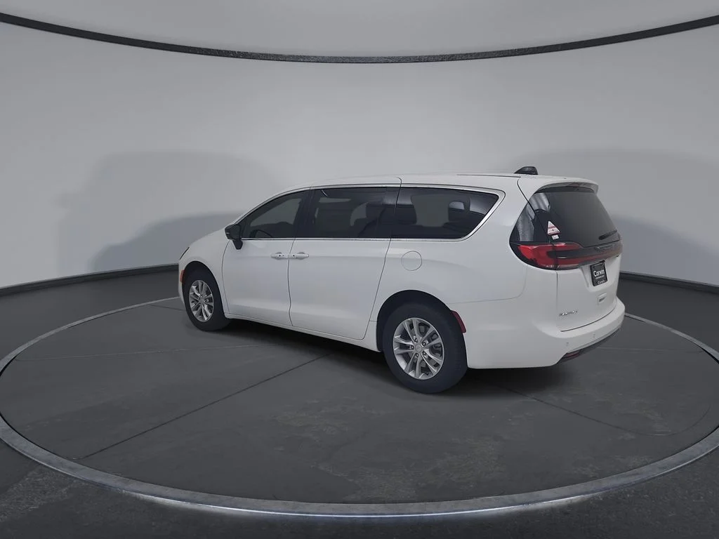 New 2027 Bright White Clear-Coat Exterior Paint Chrysler Select image 11
