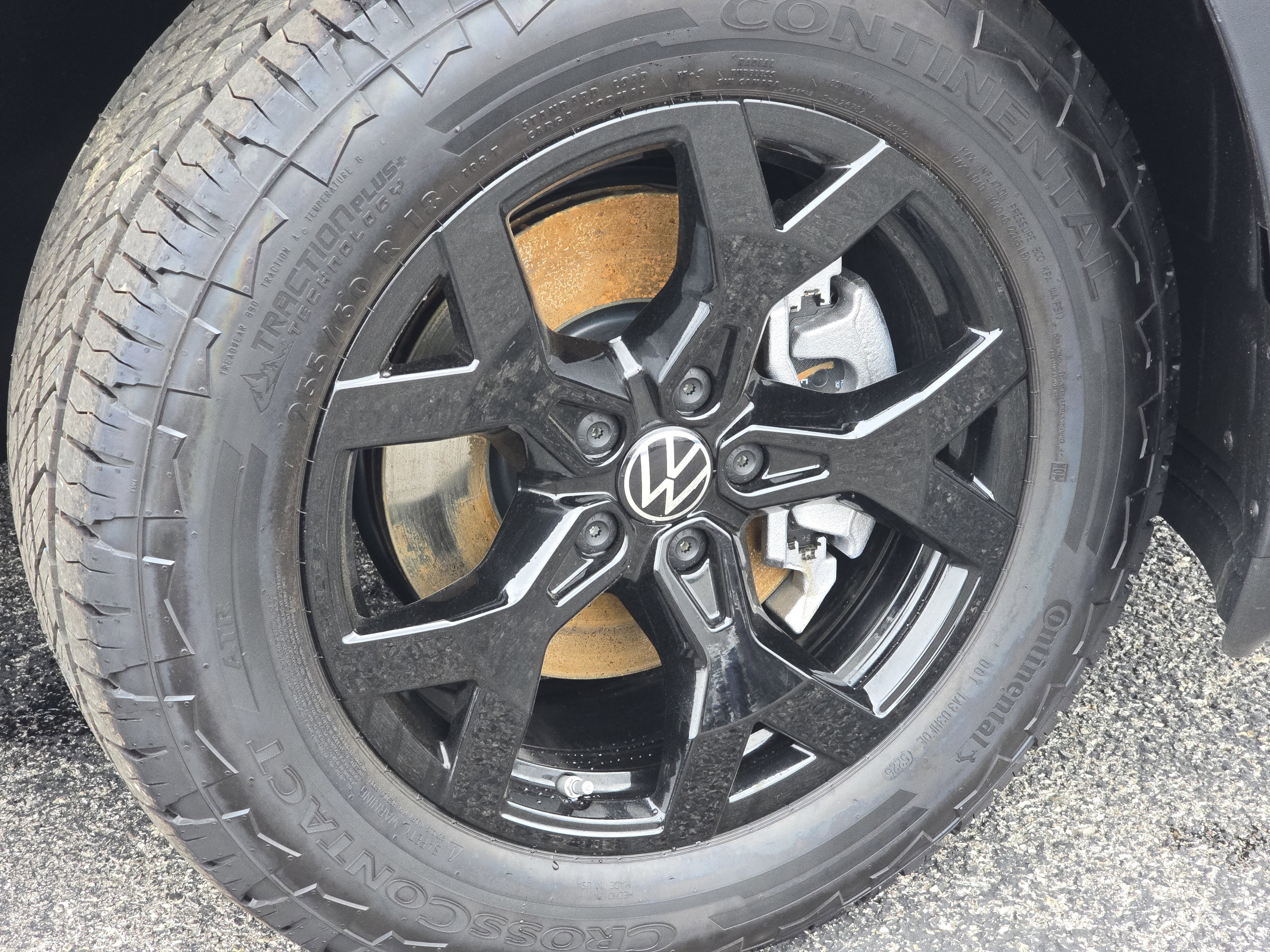 New 2026 Opal White Pearl Volkswagen 2.0T Peak Edition image 14