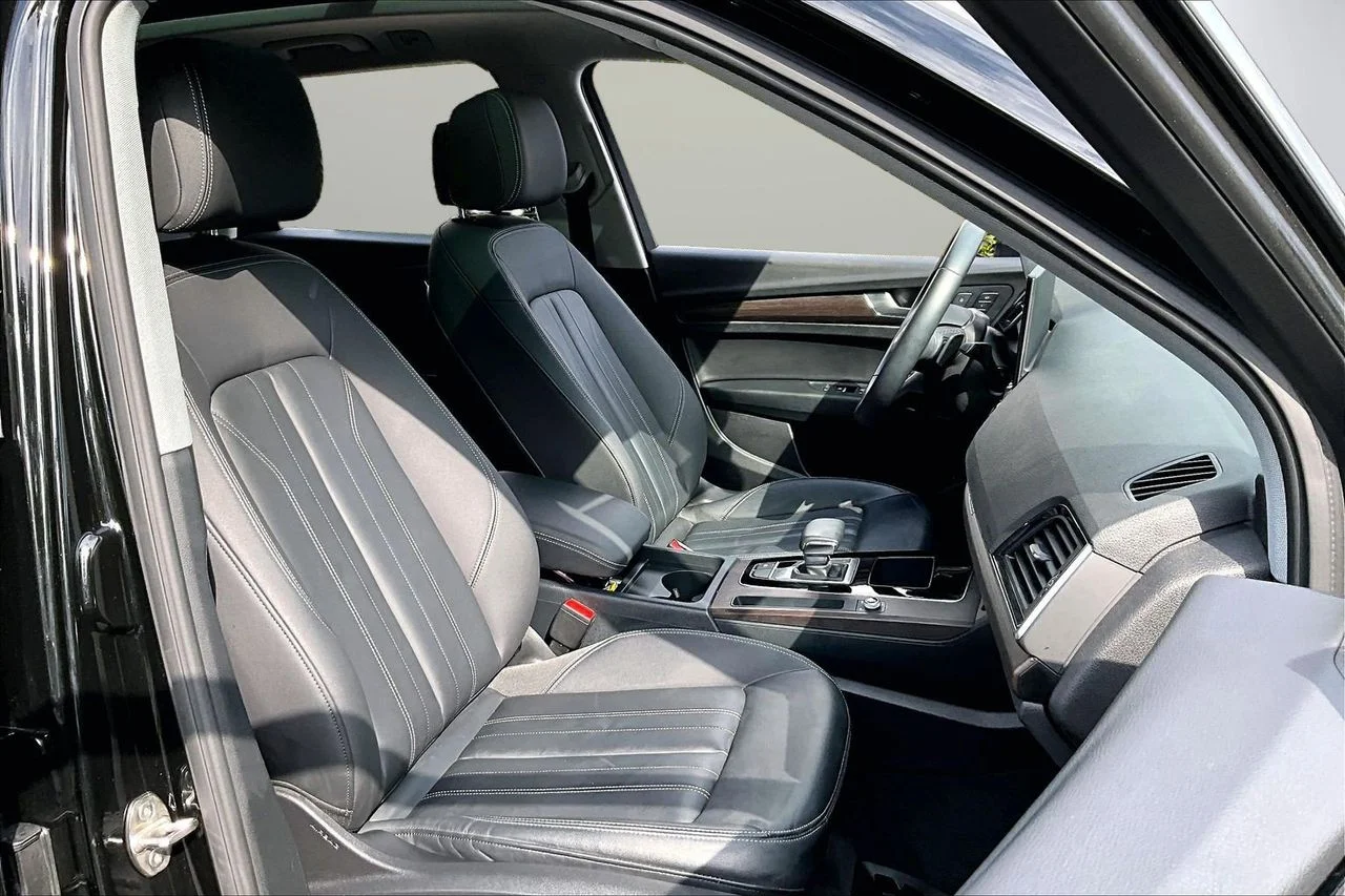 Used 2023 Black Audi 40 Premium image 22