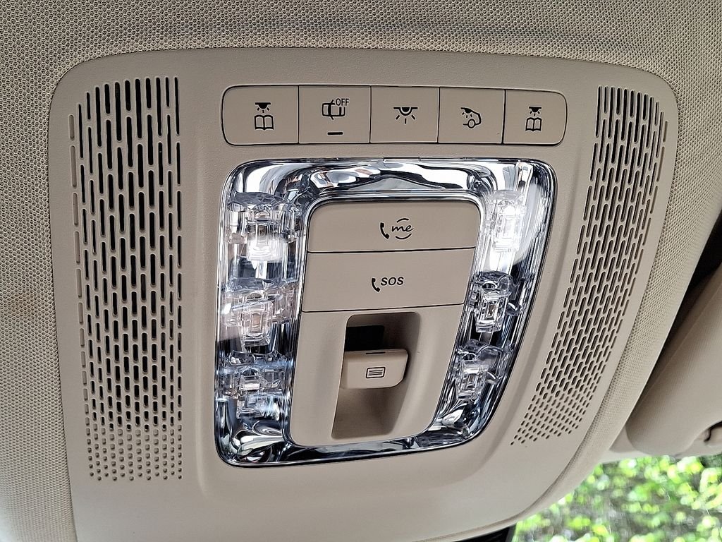 Certified Used 2025 Polar White Mercedes-Benz GLE 450e image 27