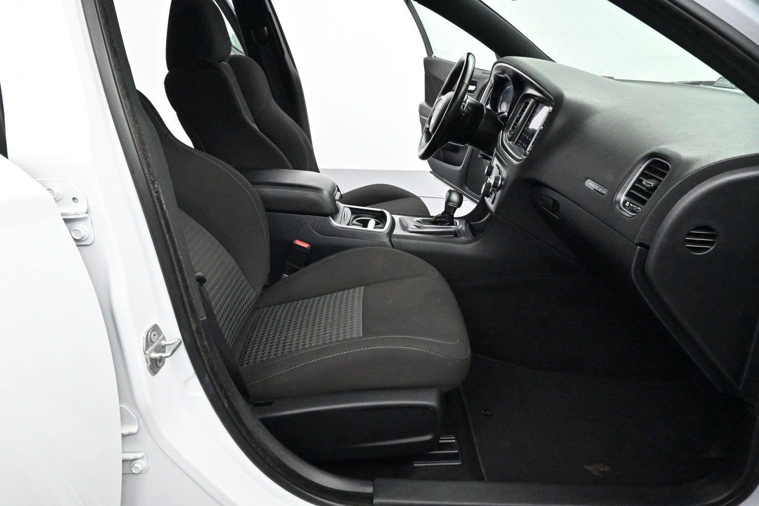 Used 2021 White Knuckle Clearcoat Dodge R/T image 27