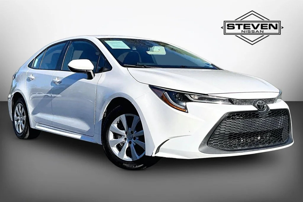 Used 2020 White Toyota LE image 1
