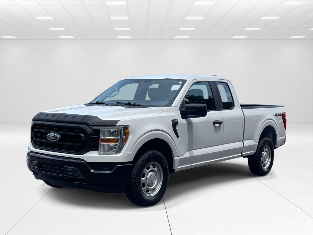 Used 2021 White Ford XL image 3