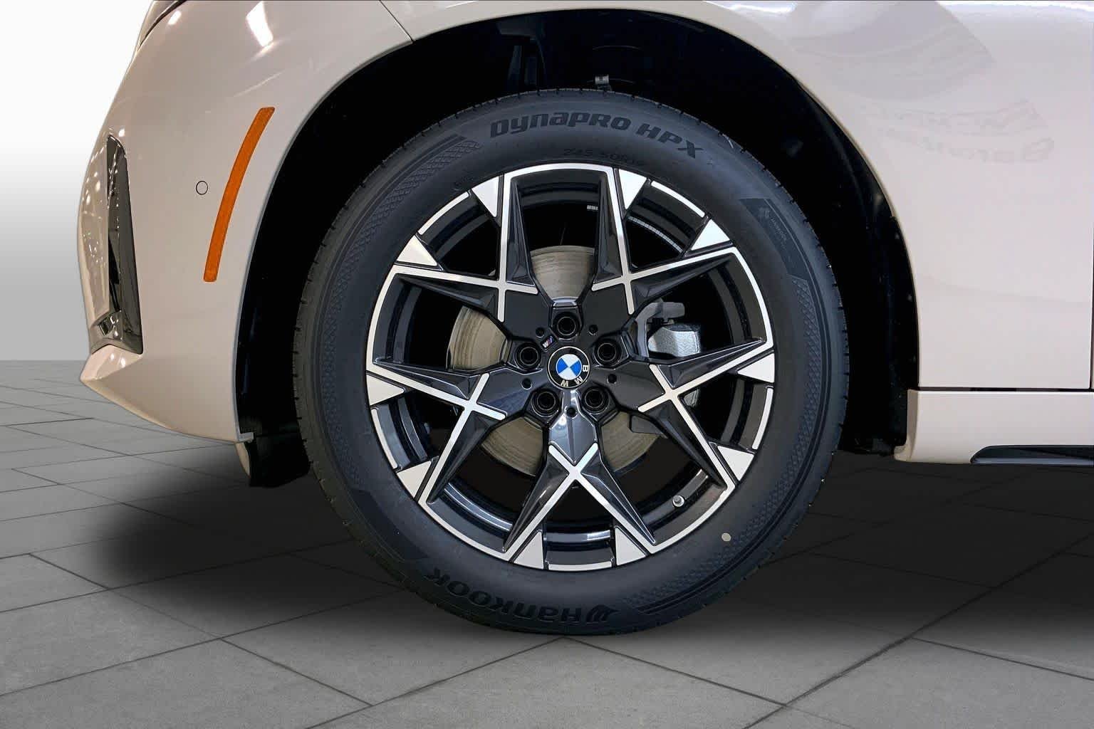 New 2026 Dune Grey Metallic BMW 30 xDrive image 11