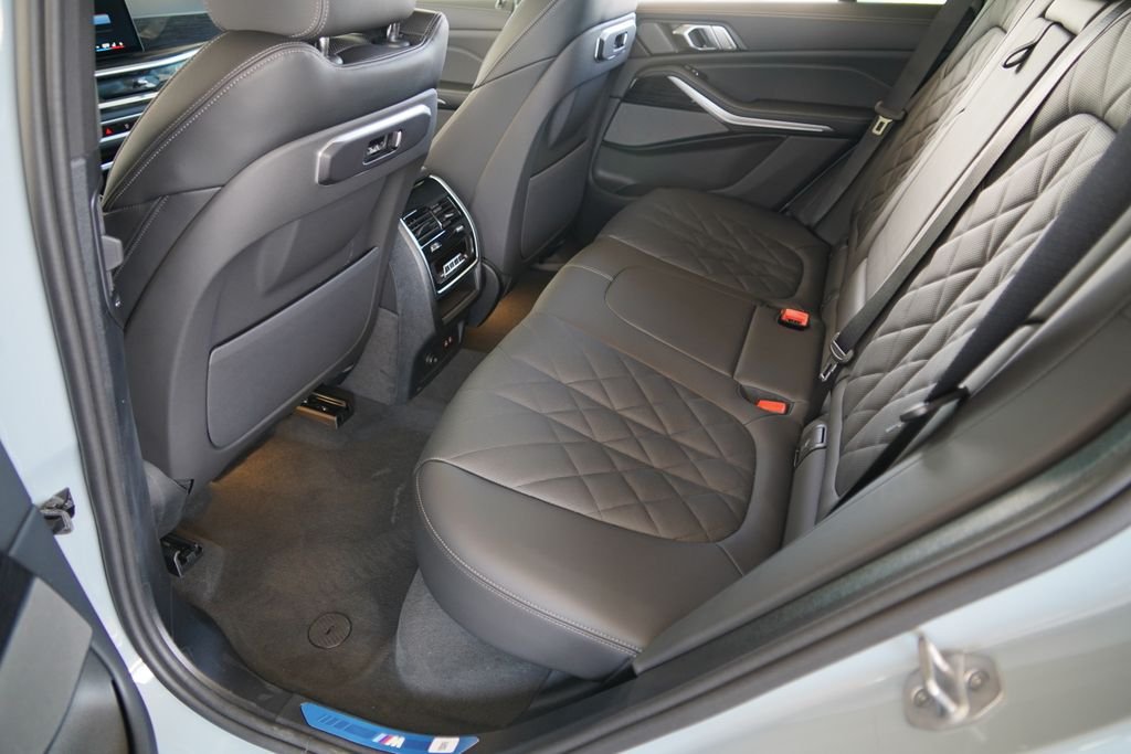 New 2026 Brooklyn Grey Metallic BMW xDrive50e image 20