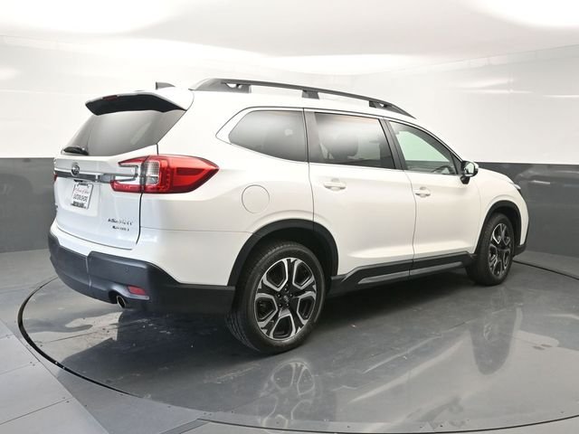 Used 2023 White Subaru Limited image 7