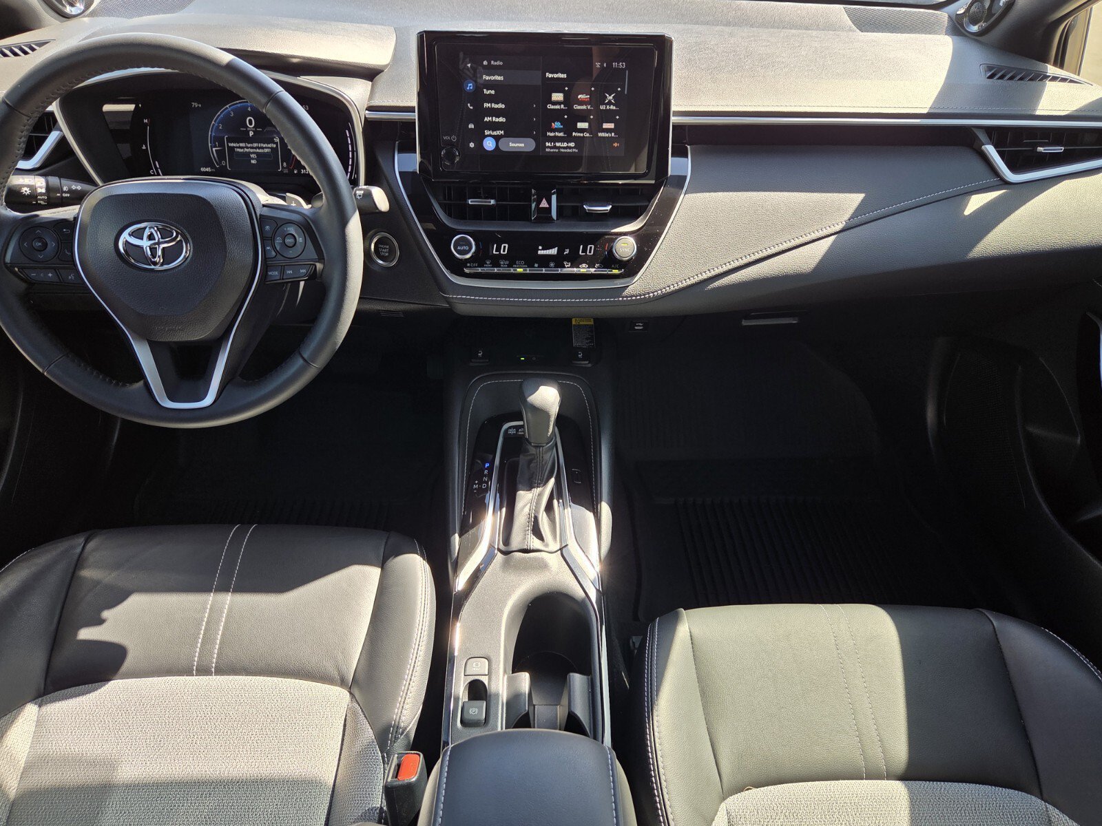 Used 2025 Magnetic Gray Metallic Toyota XSE image 6