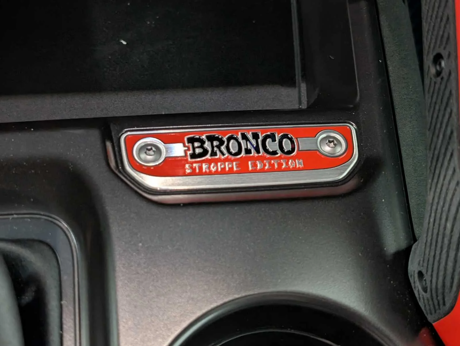 New 2025 Oxford White Ford Stroppe Edition image 30