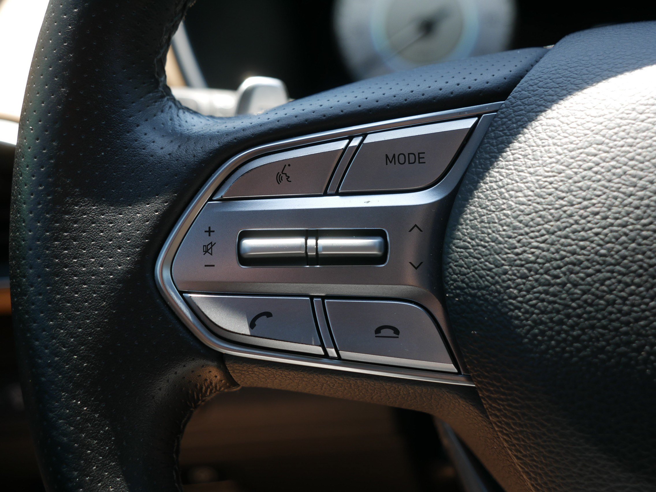 Used 2023 Portofino Gray Hyundai Calligraphy image 31