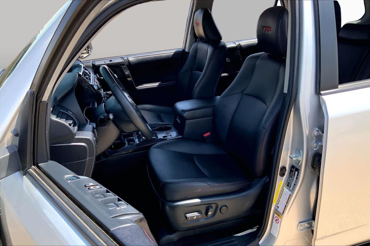 Used 2018 Classic Silver Metallic Toyota TRD Off Road Premium image 8