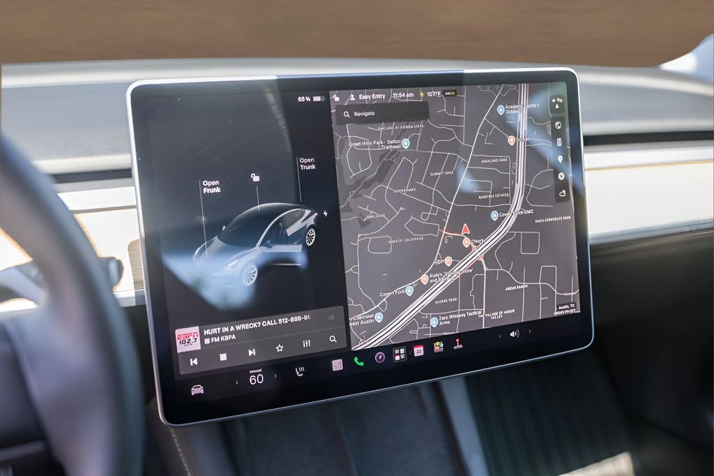 Used 2021 Silver Tesla Standard Range Plus image 14