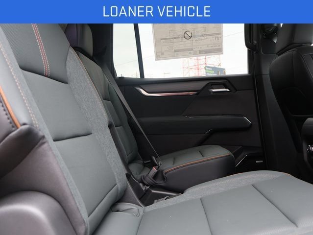 2026 GMC Acadia AT4 - Photo 11