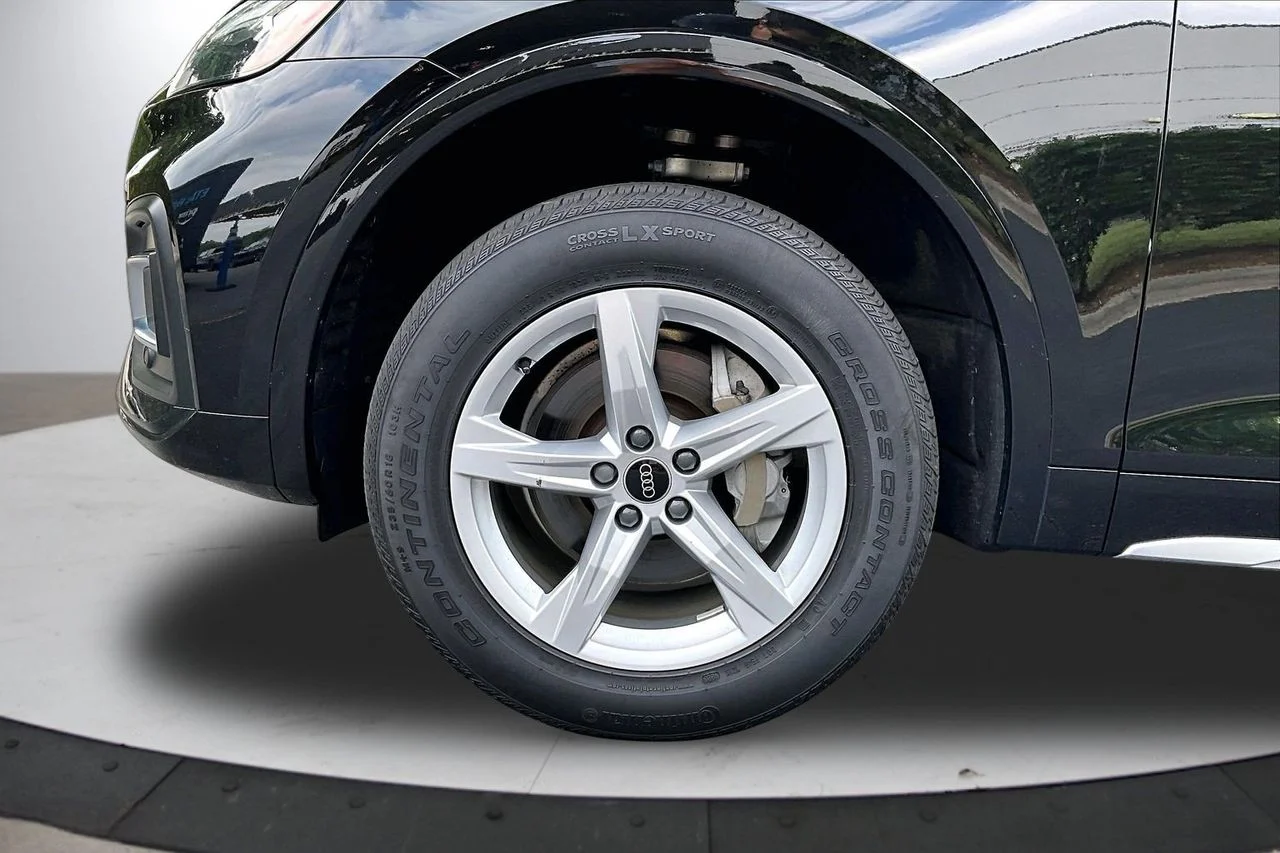 Used 2023 Black Audi 40 Premium image 31