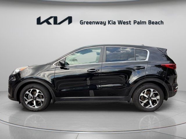 Used 2022 Red Kia LX image 4