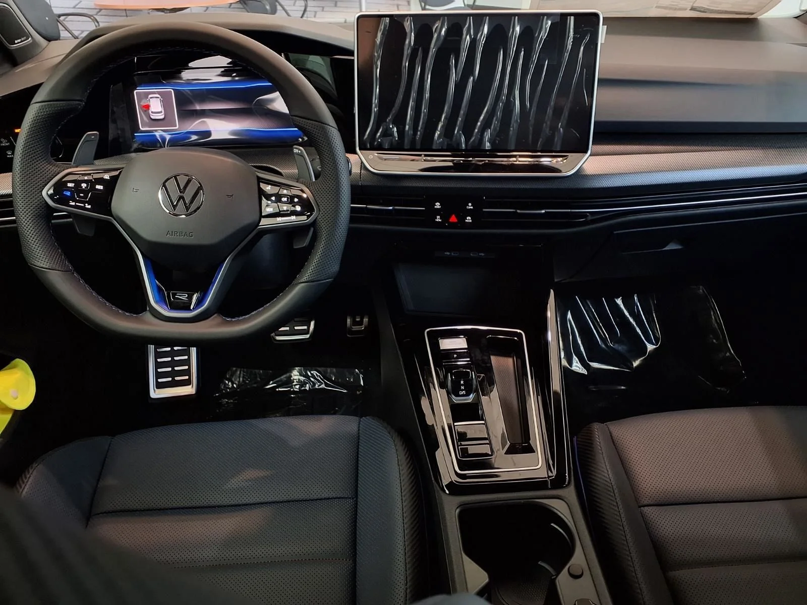 New 2026 Mythos Black Metallic Volkswagen 2.0T image 20