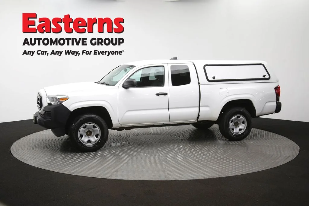 Used 2020 White Toyota SR image 55