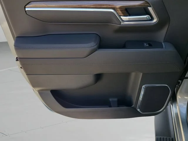 New 2026 Sterling Gray Metallic Chevrolet RST image 15