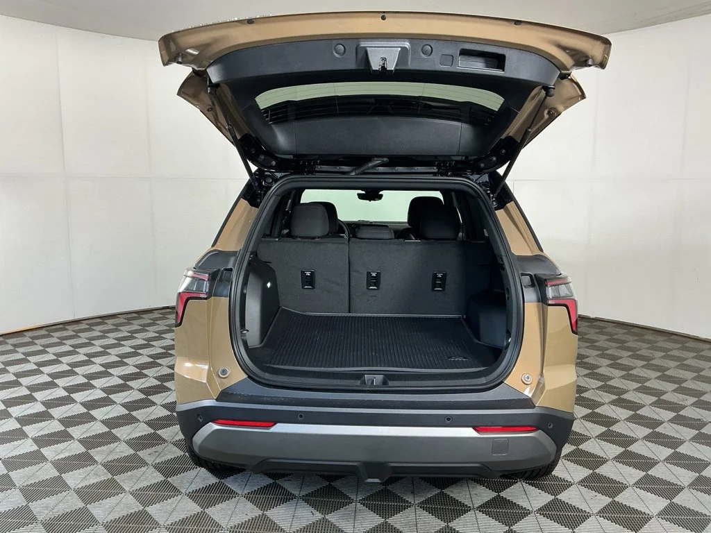 New 2027 Autumn Harvest Metallic Chevrolet LT image 8
