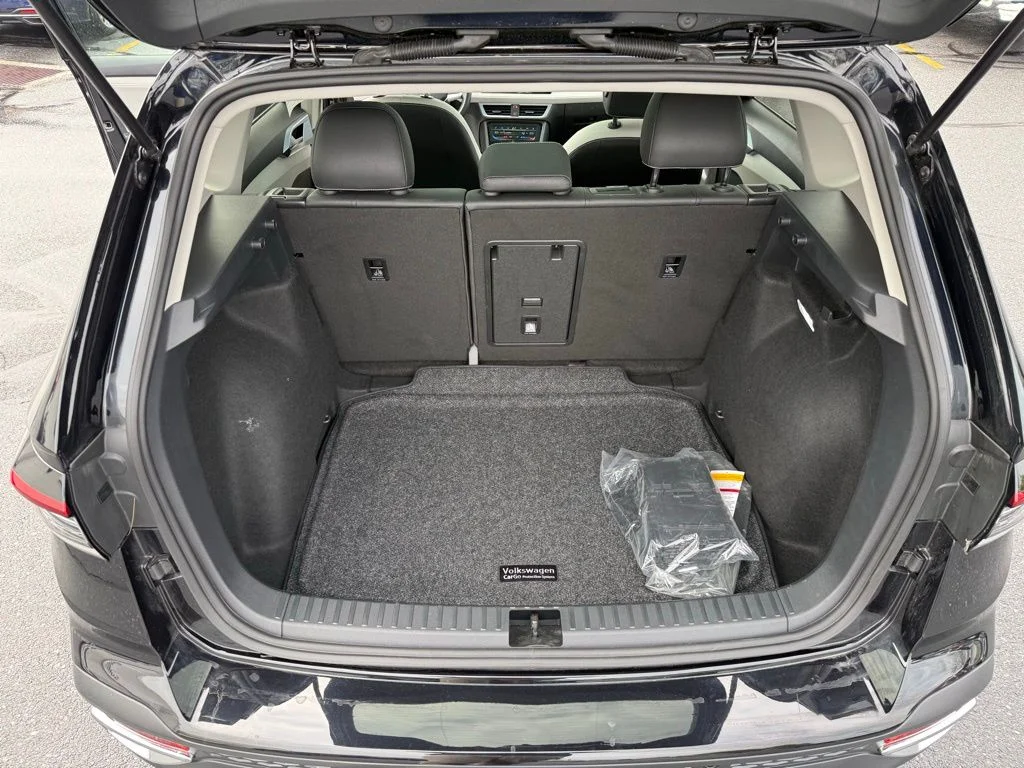 2025 Volkswagen Taos SE - Photo 39