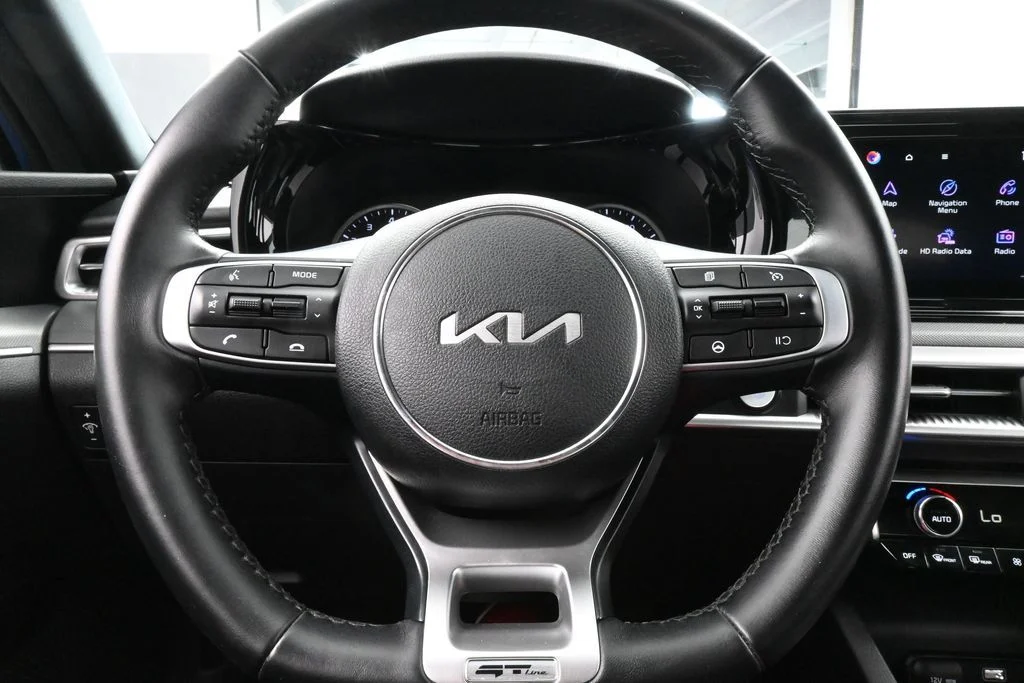 Used 2024 Sapphire Blue Kia GT-Line image 28