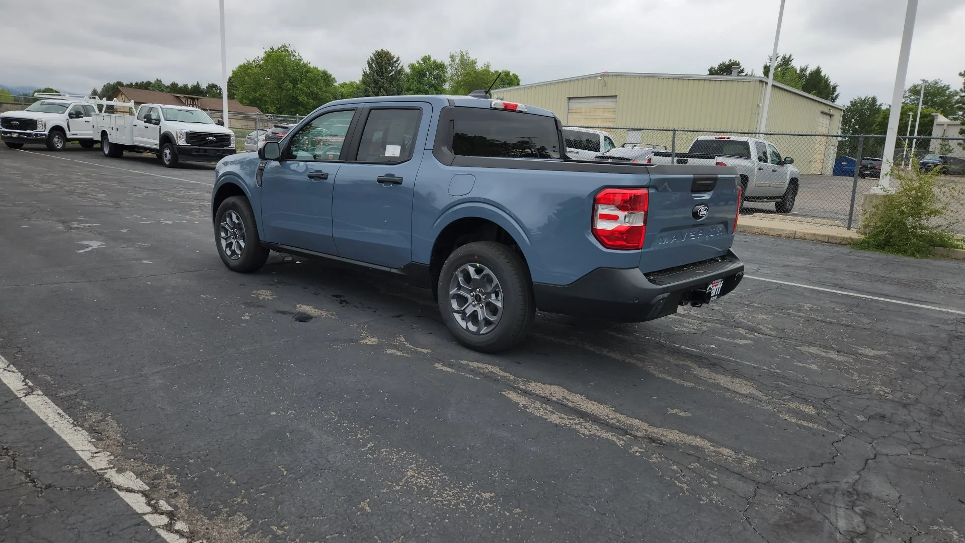 New 2026 Azure Gray Metallic Tri-Coat Ford XLT image 8