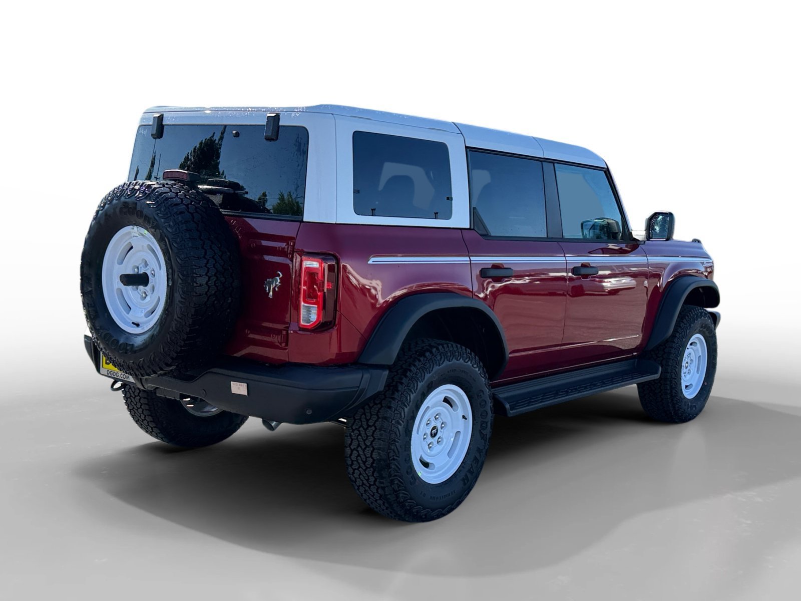 New 2026 Ruby Red Metallic Tinted Clearcoat Ford Heritage Edition image 5