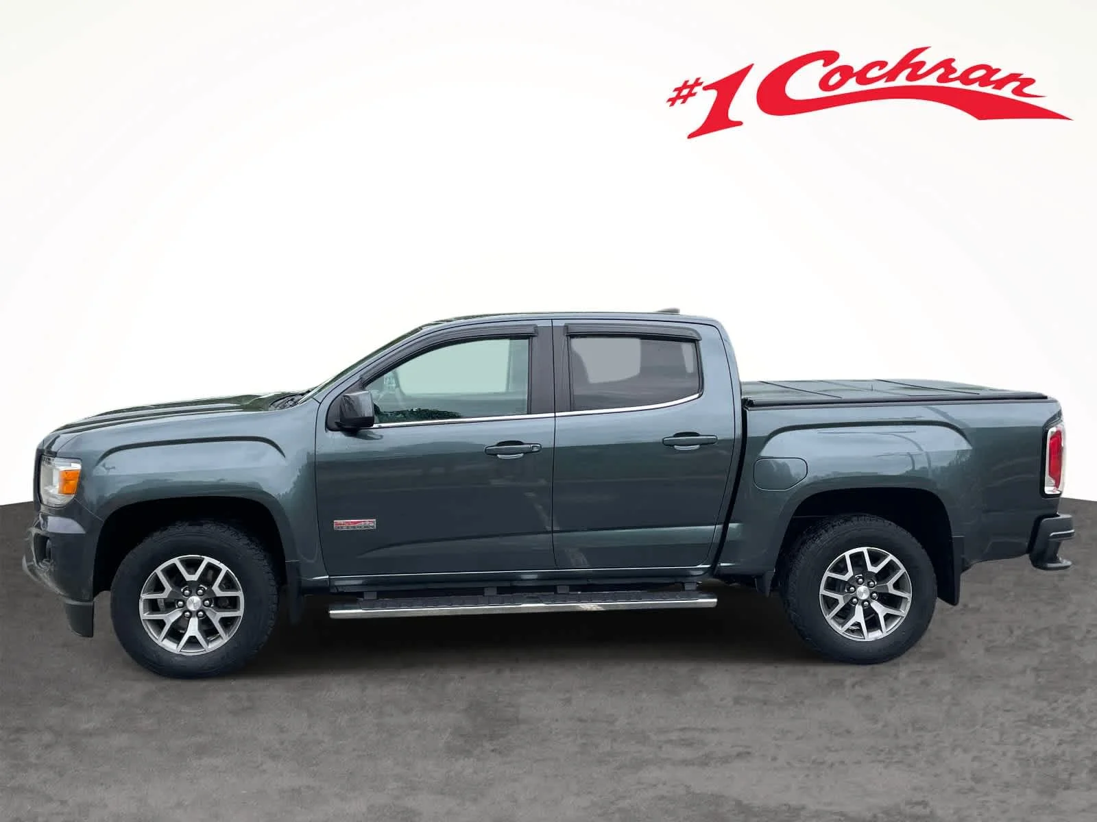 Used 2015 Cyber Gray Metallic GMC 4WD SLE image 10