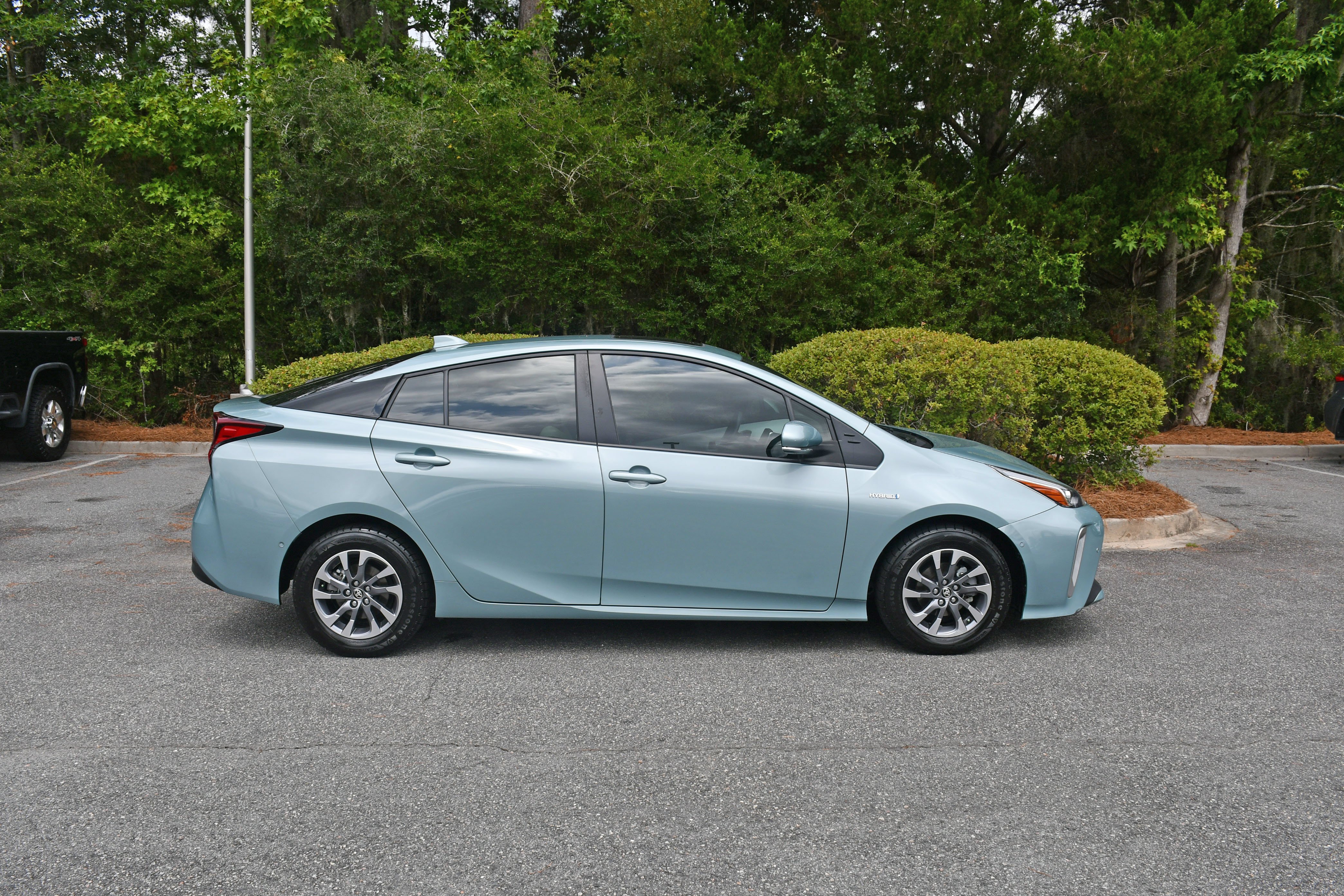 Used 2022 Beige Toyota Limited image 5